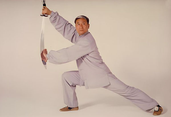 蔡龙云